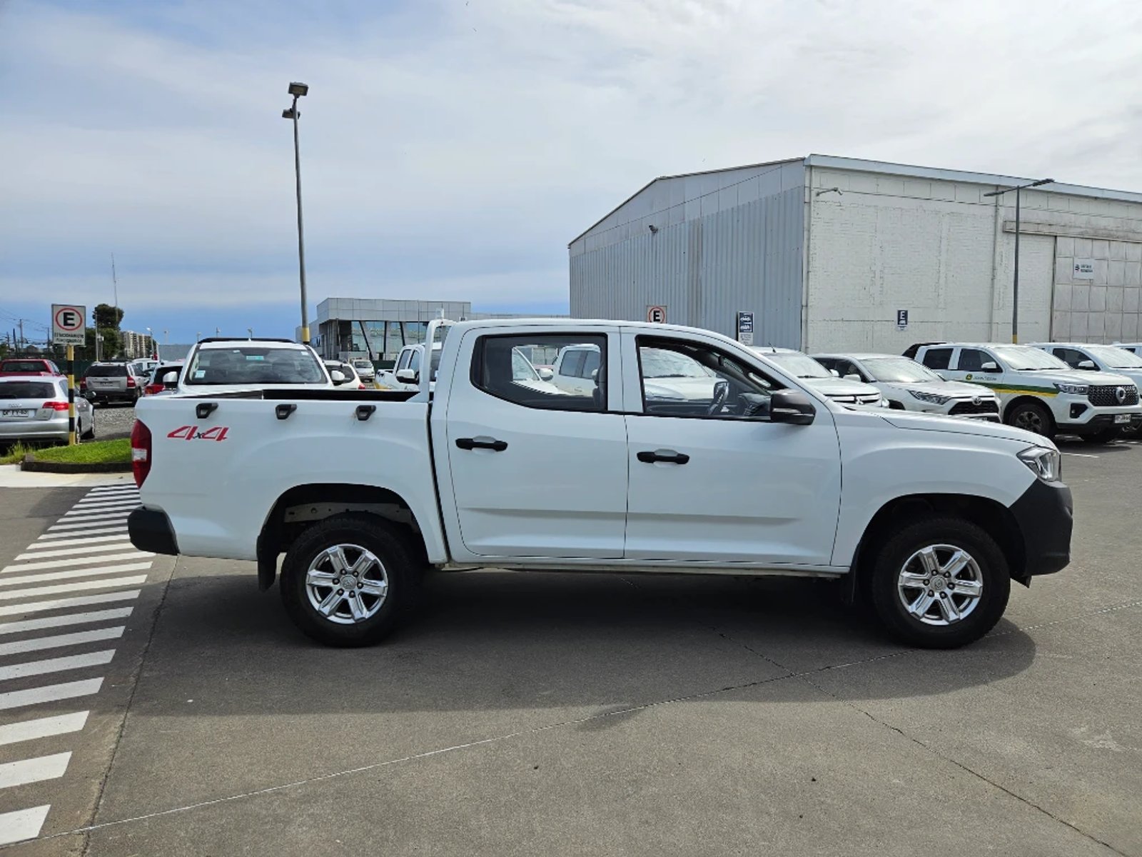 Maxus T60 2023 - Foto 4 de 20
