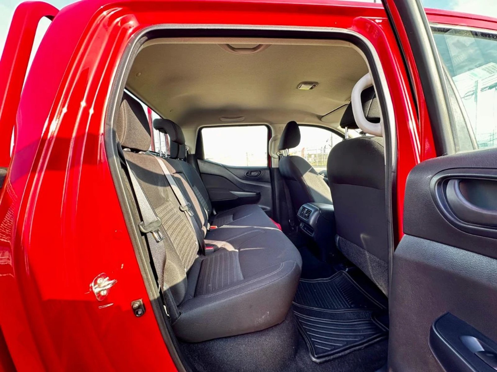 Nissan Navara 2023 - Imagen 12 de 20
