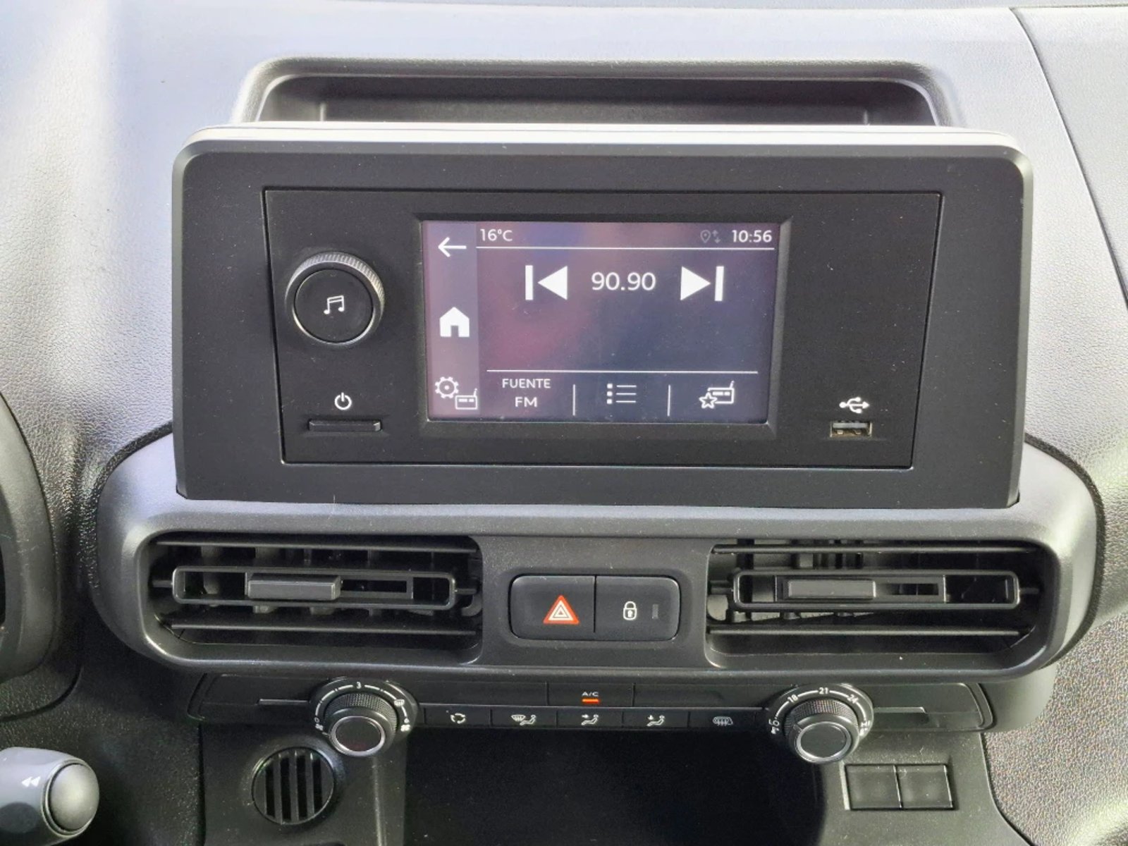 Citroën Berlingo 2024 - Imagen 18 de 20