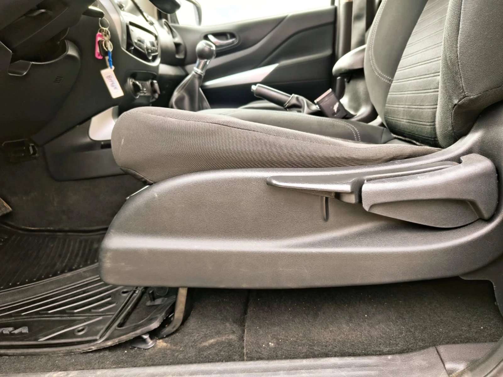 NISSAN NAVARA 2023 - Imagen 14 de 20