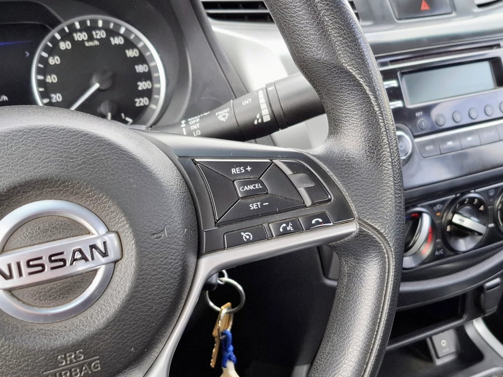 NISSAN NAVARA 2023 - Imagen 16 de 20