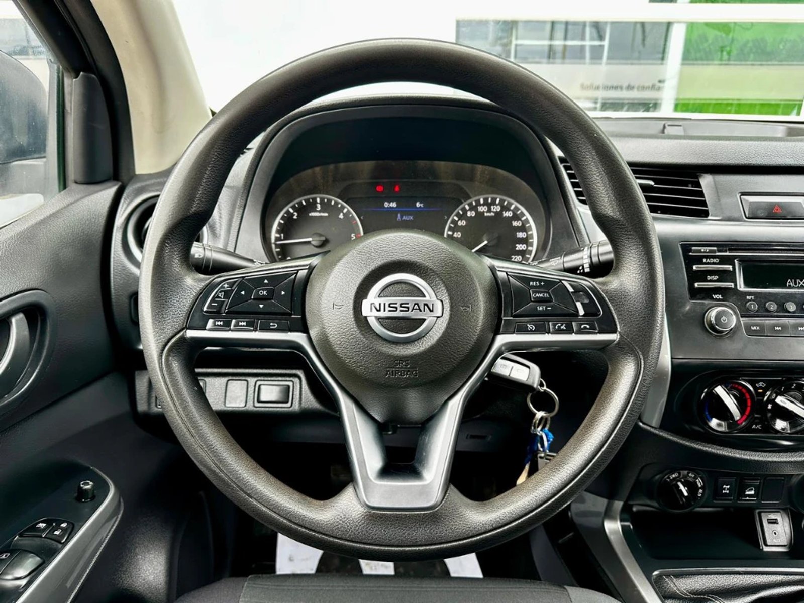 NISSAN NAVARA 2023 - Imagen 17 de 20