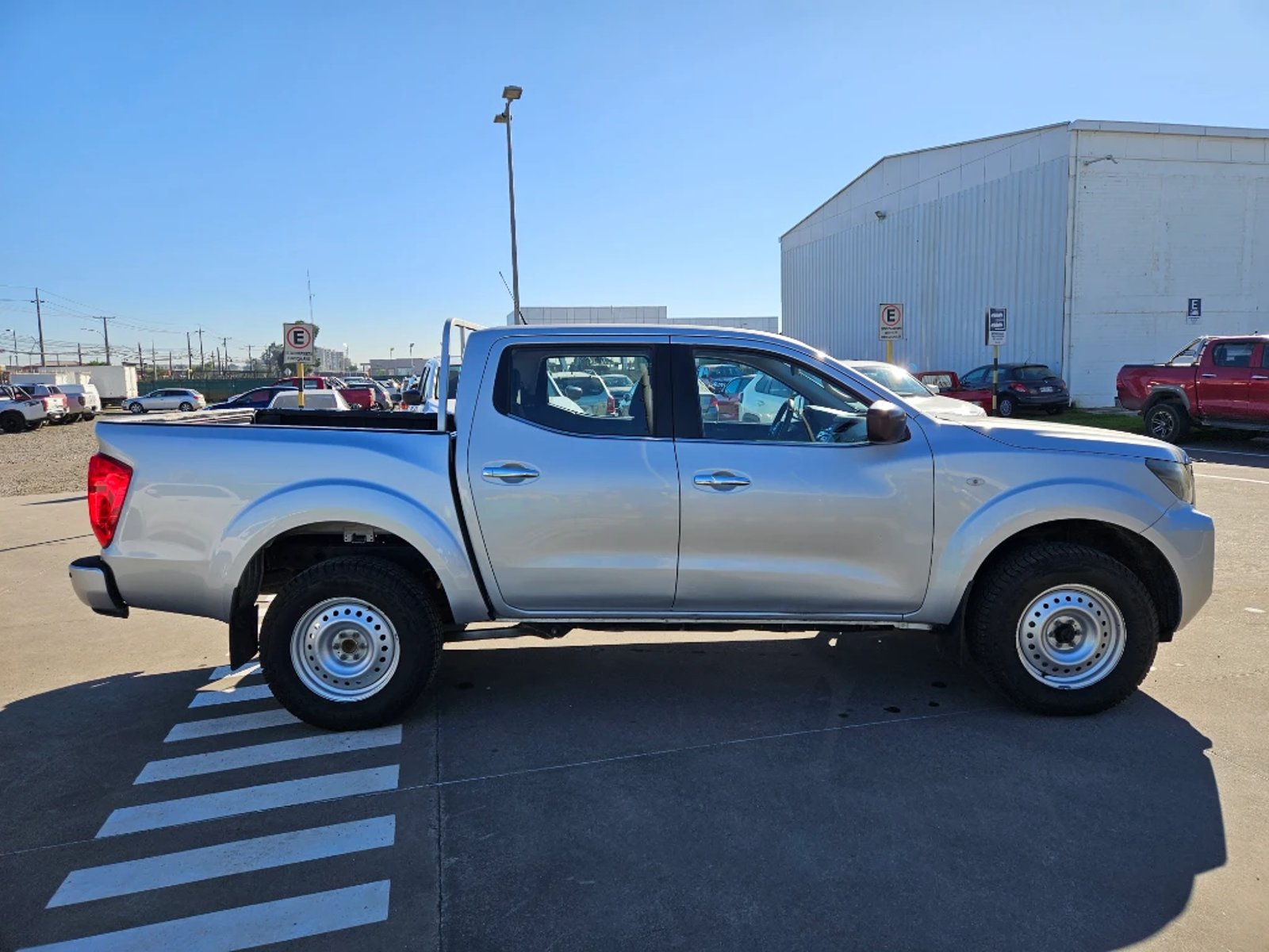 NISSAN NAVARA 2023 - Imagen 4 de 20