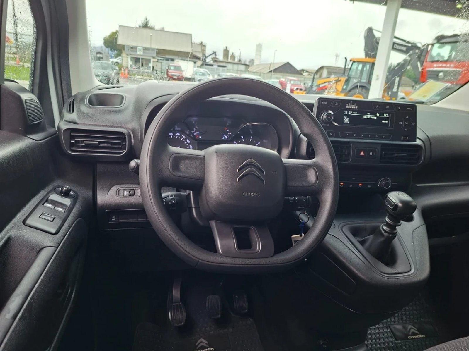 Citroën Berlingo 2023 - Imagen 18 de 20