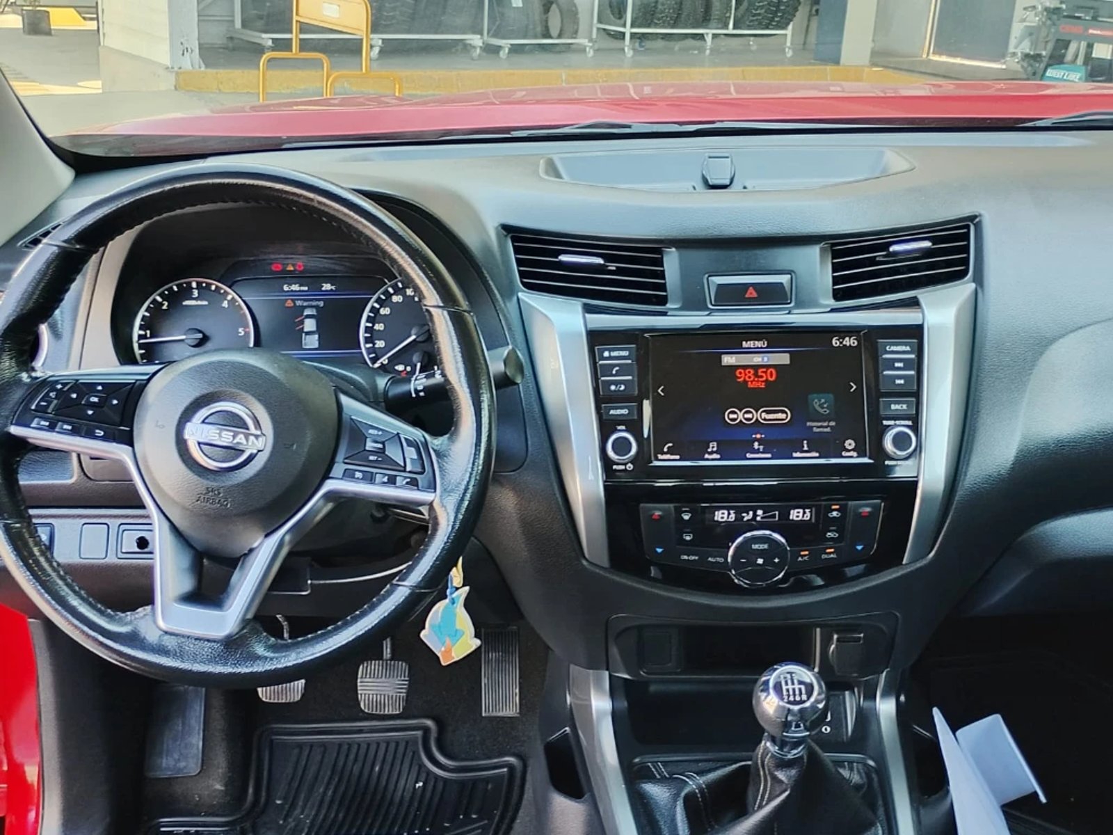 NISSAN NAVARA 2023 - Imagen 18 de 20