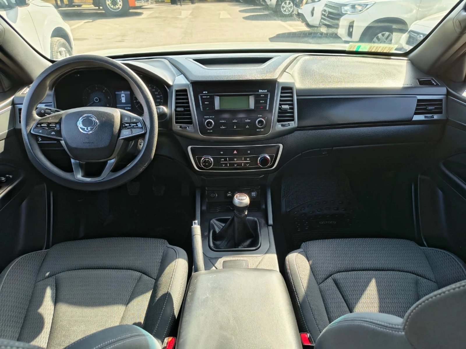 SsangYong Grand musso 2023 - Imagen 12 de 20