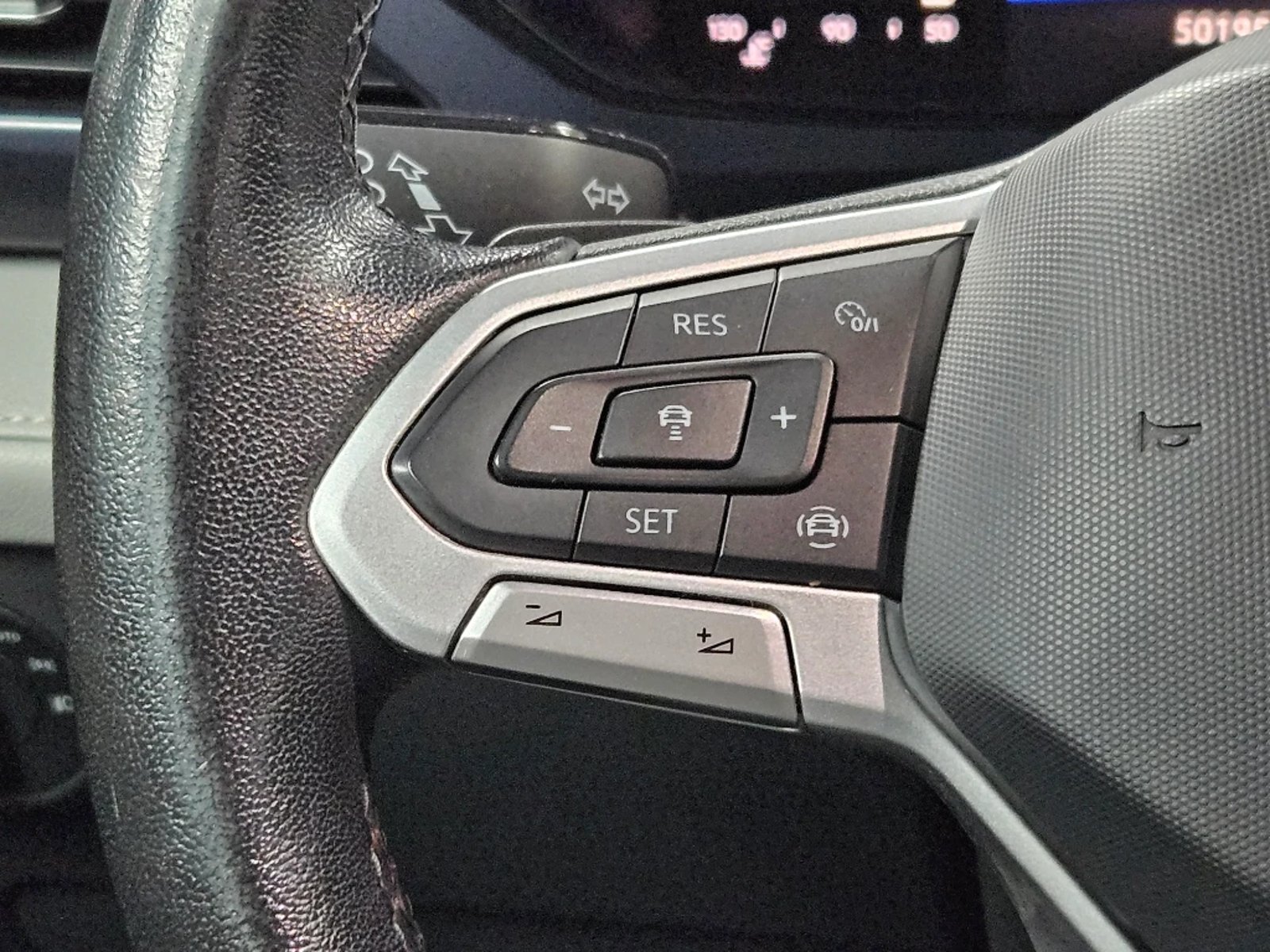 VOLKSWAGEN TAOS 2022 - Imagen 17 de 20