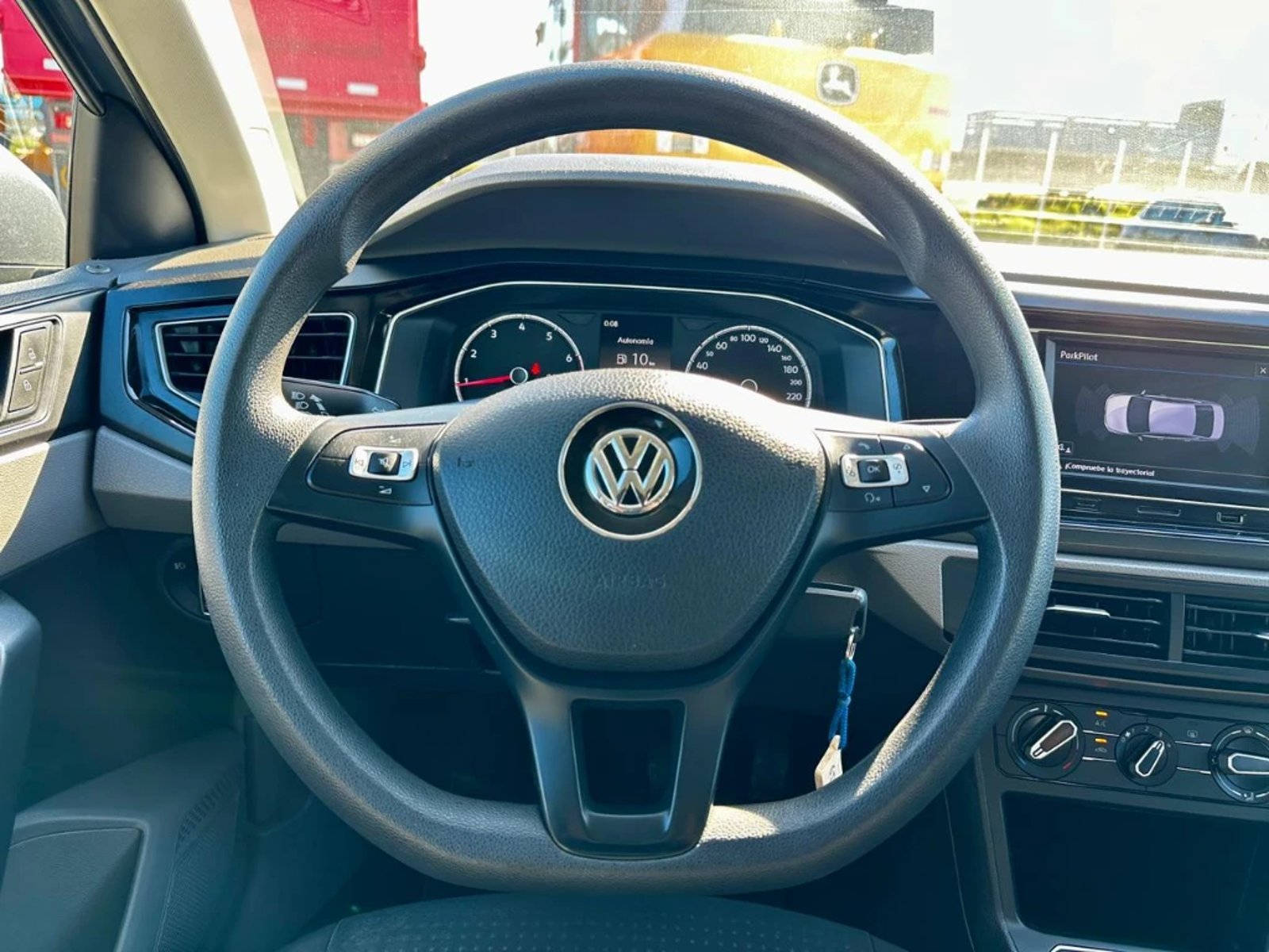 VOLKSWAGEN VIRTUS 2023 - Imagen 16 de 20