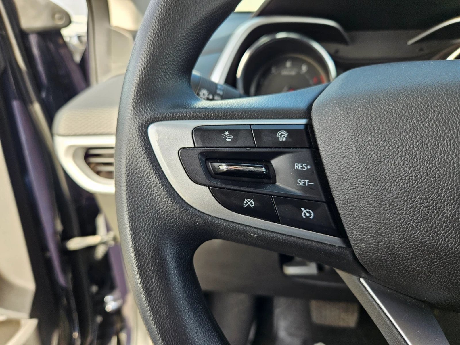 CHEVROLET TRACKER 2025 - Imagen 18 de 20