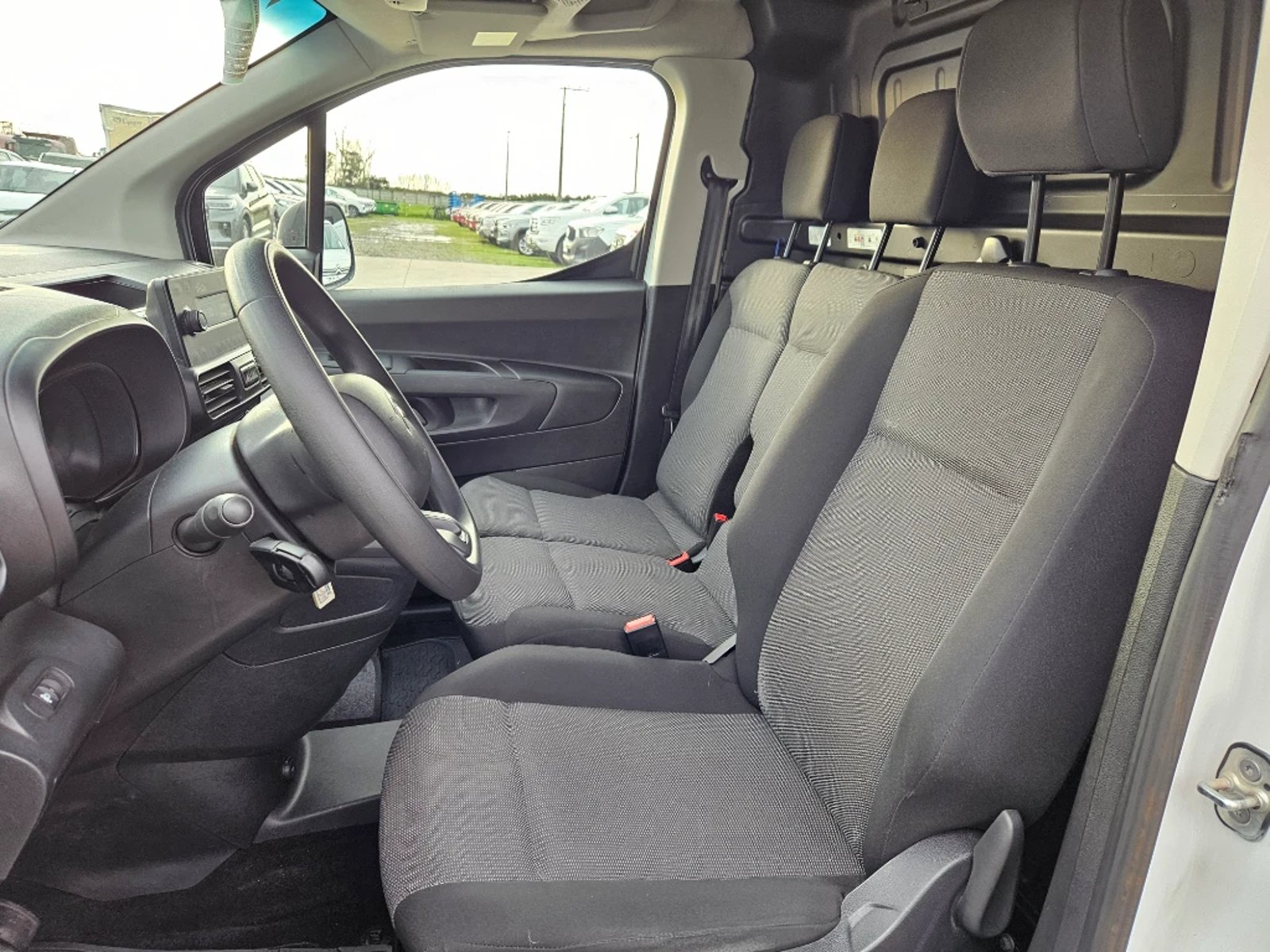 Citroën Berlingo 2023 - Imagen 11 de 20