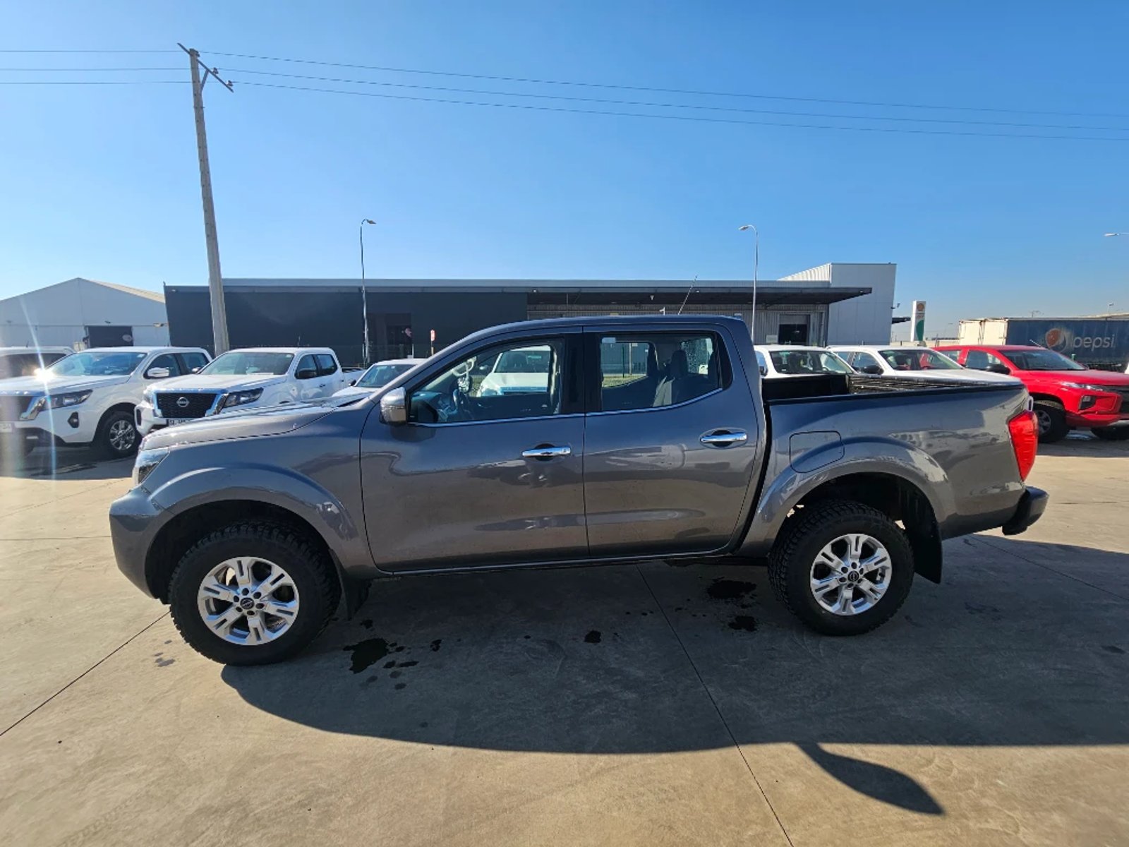NISSAN NAVARA 2023 - Imagen 8 de 20