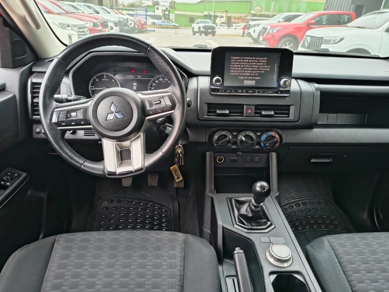 Mitsubishi L200 2024 - Imagen 11 de 20