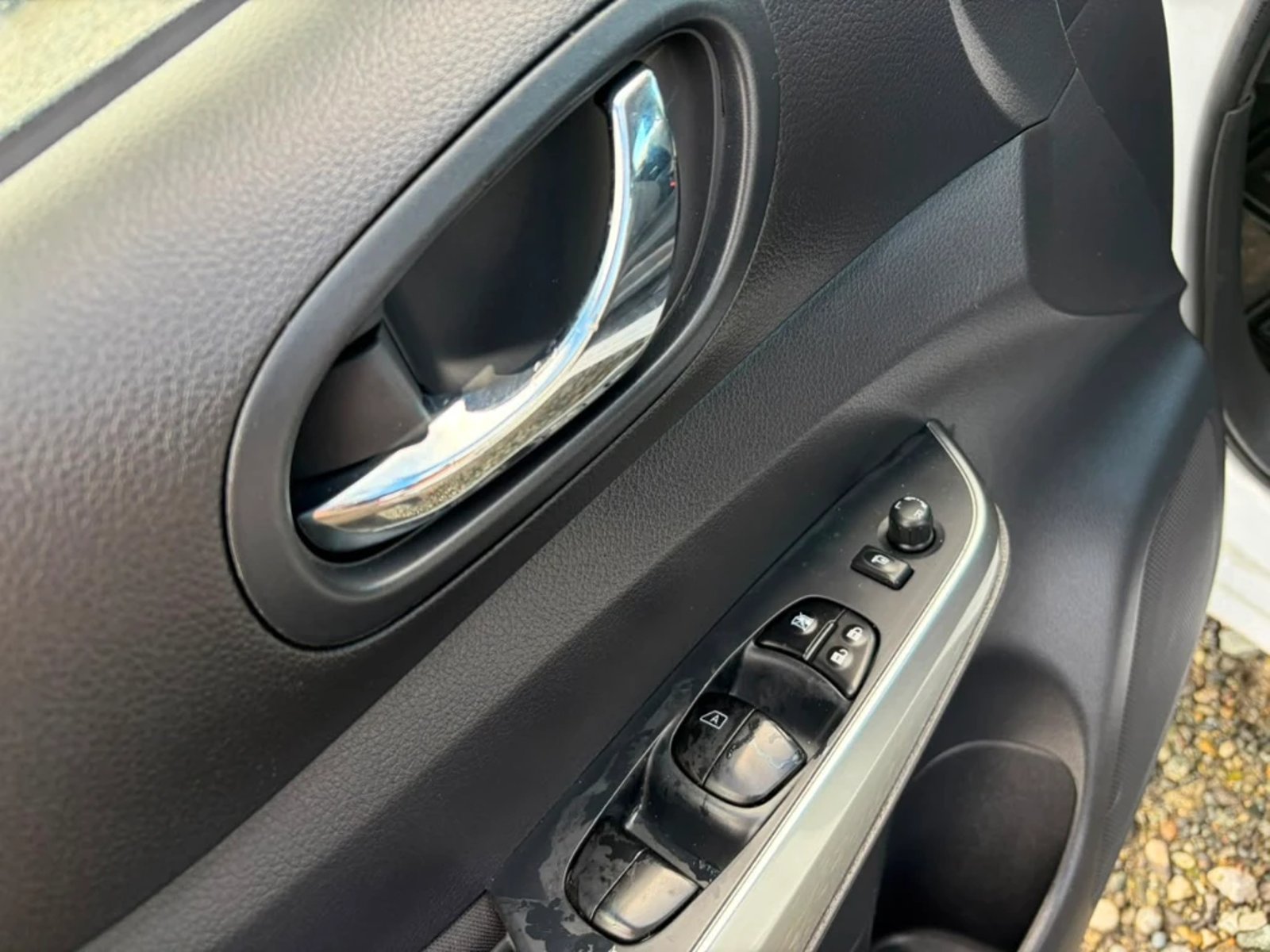 Nissan Navara 2023 - Imagen 16 de 20