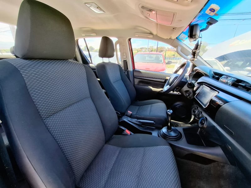 Toyota Hilux 2024 - Imagen 20 de 20