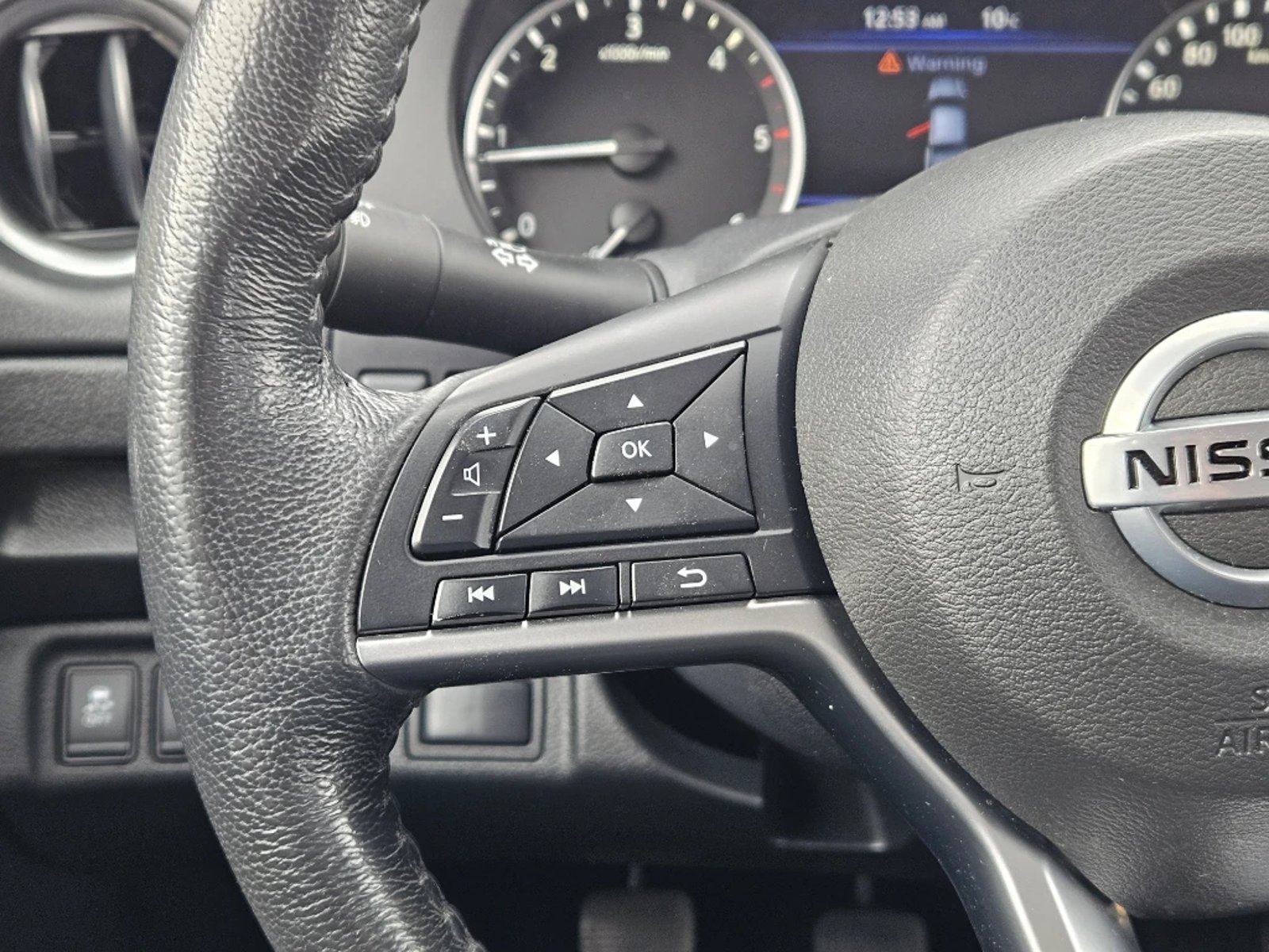 Nissan Navara 2023 - Imagen 17 de 20