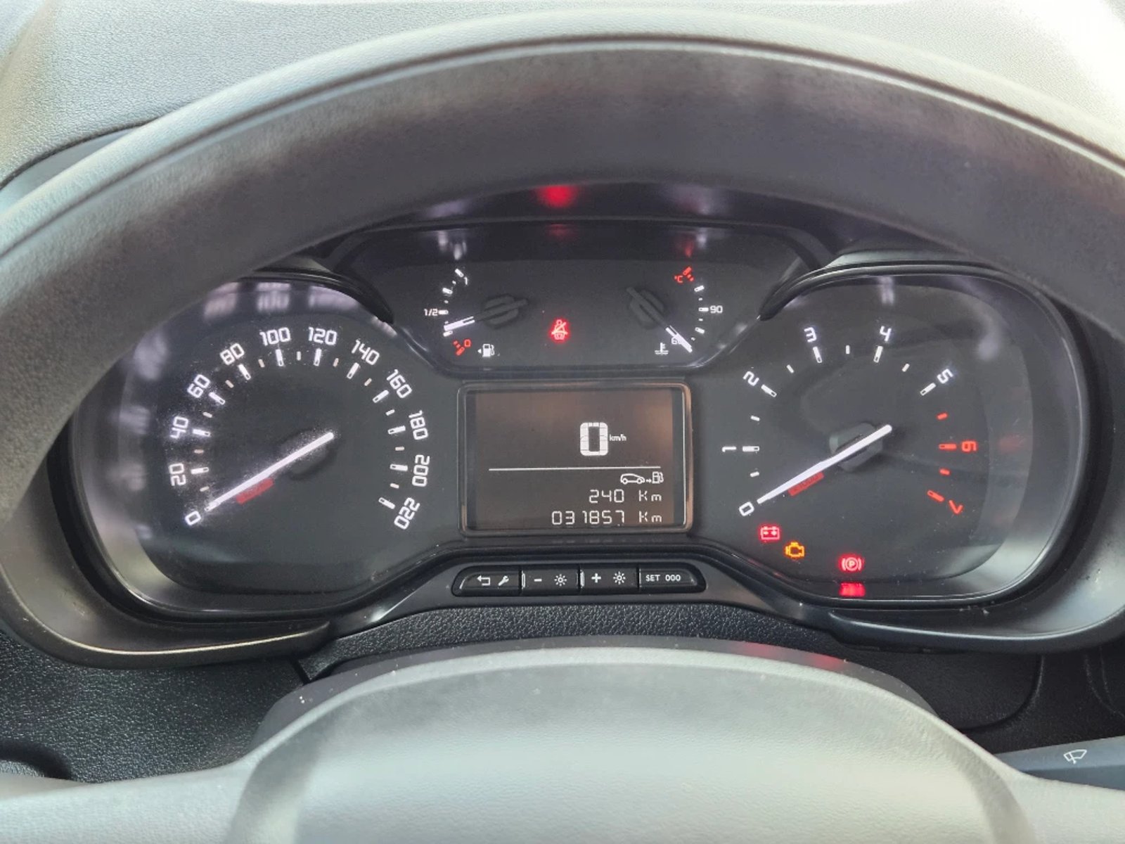 Citroën Berlingo 2024 - Imagen 18 de 20