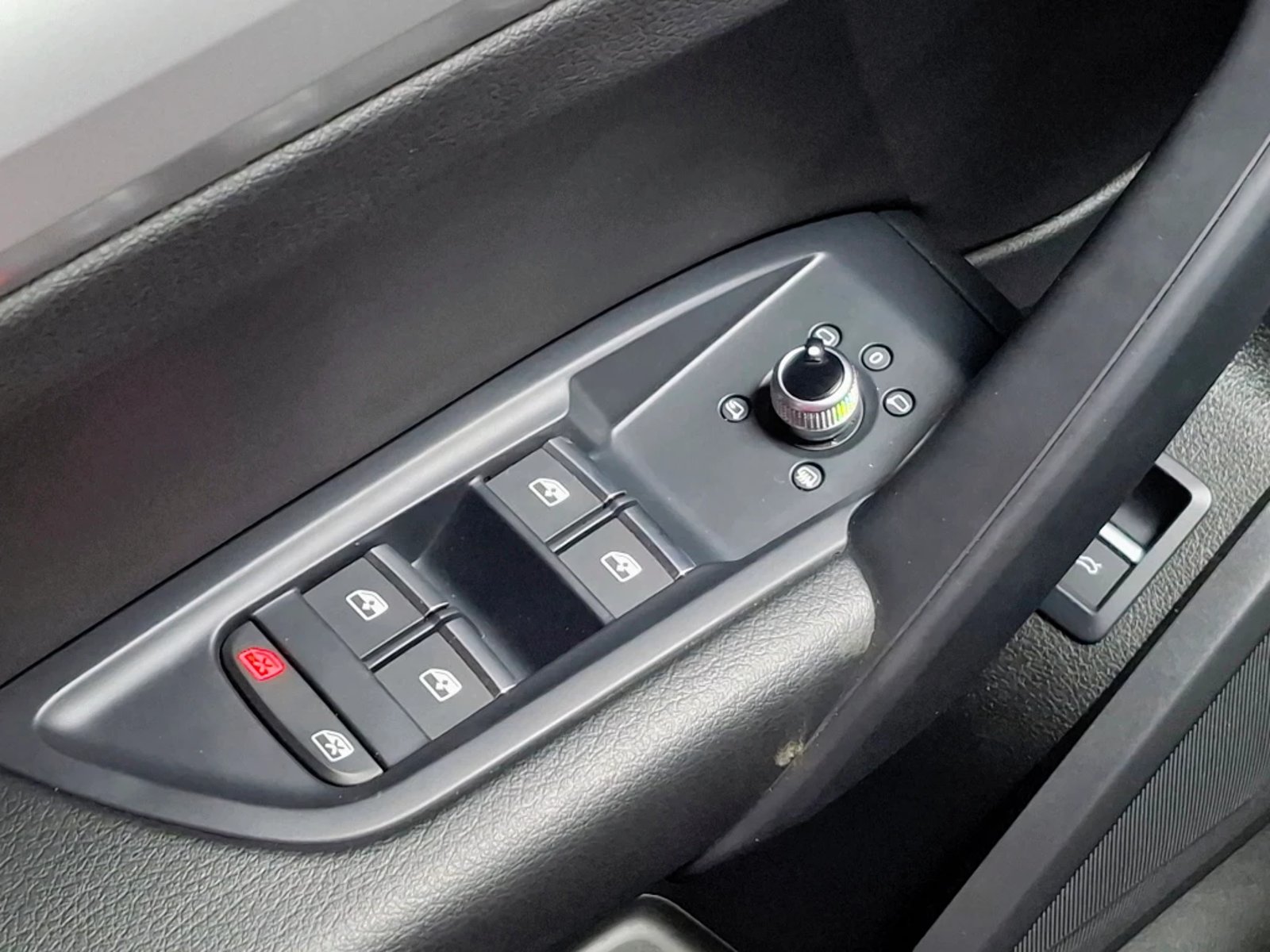 Audi Q5 2024 - Imagen 13 de 20