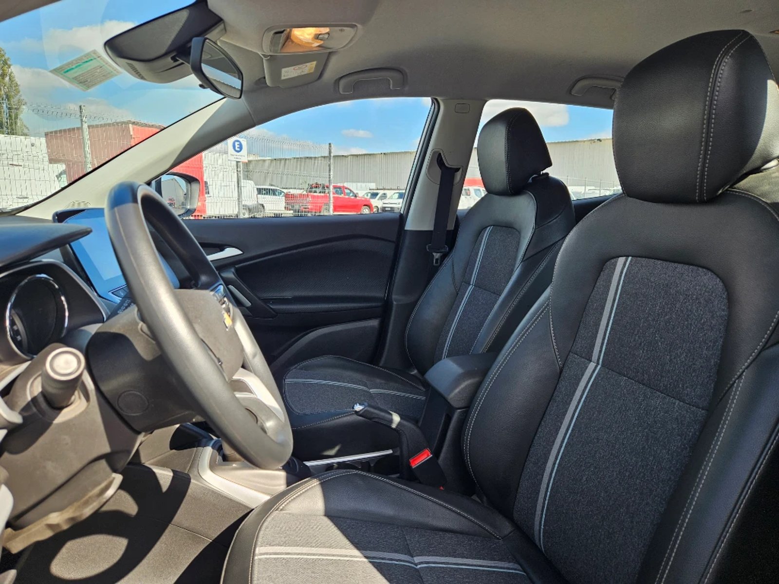 CHEVROLET TRACKER 2024 - Imagen 12 de 20