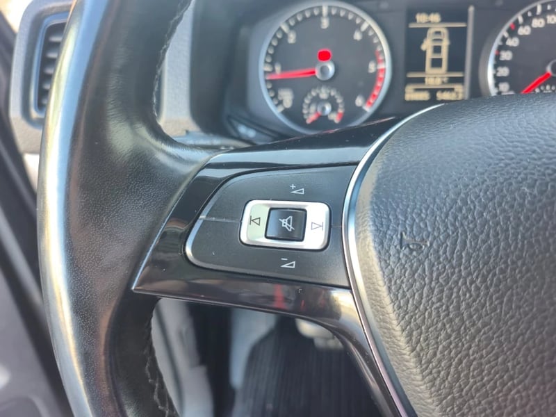 Volkswagen Amarok 2023 - Imagen 18 de 20