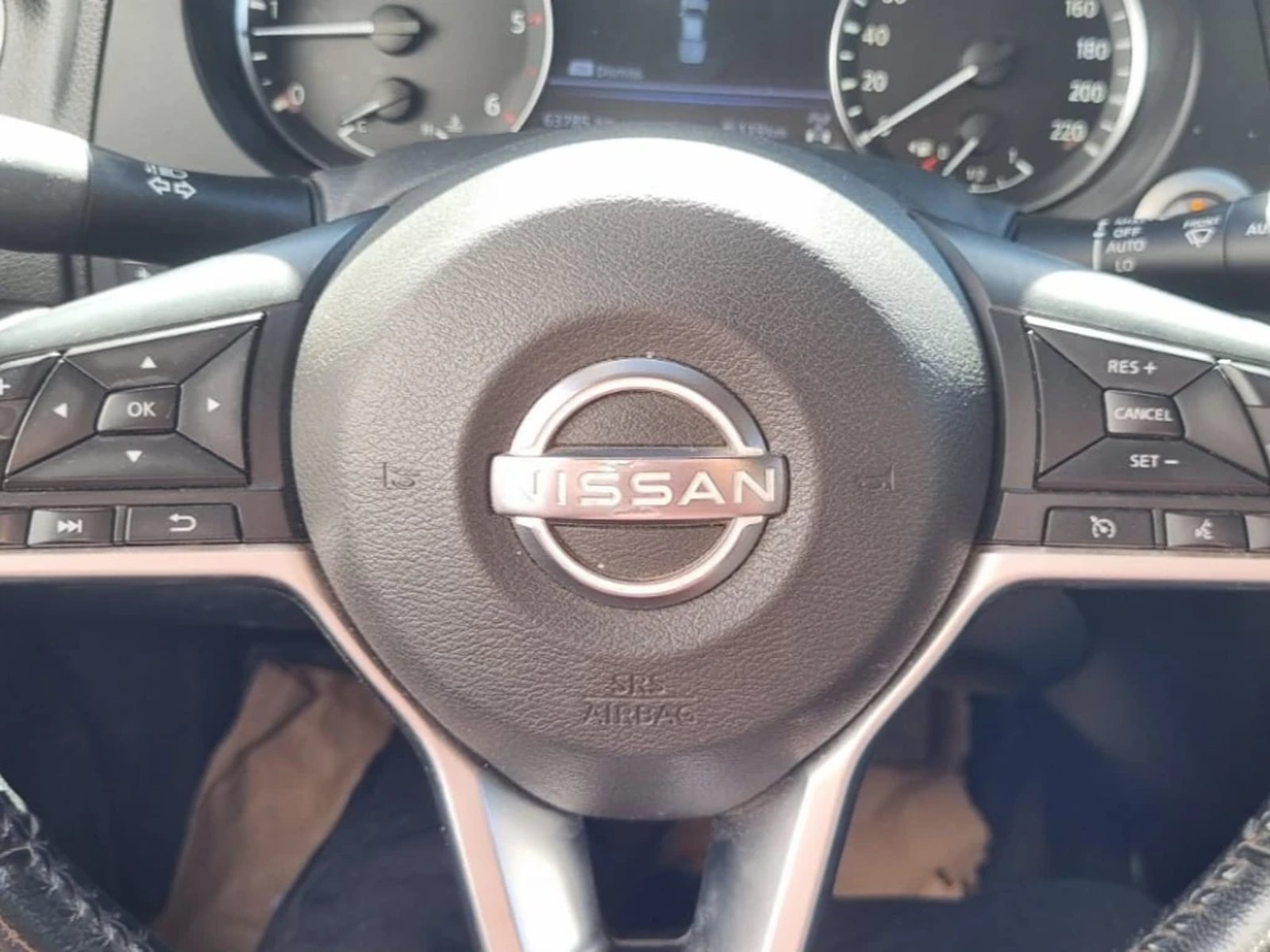 Nissan Navara 2023 - Imagen 20 de 20