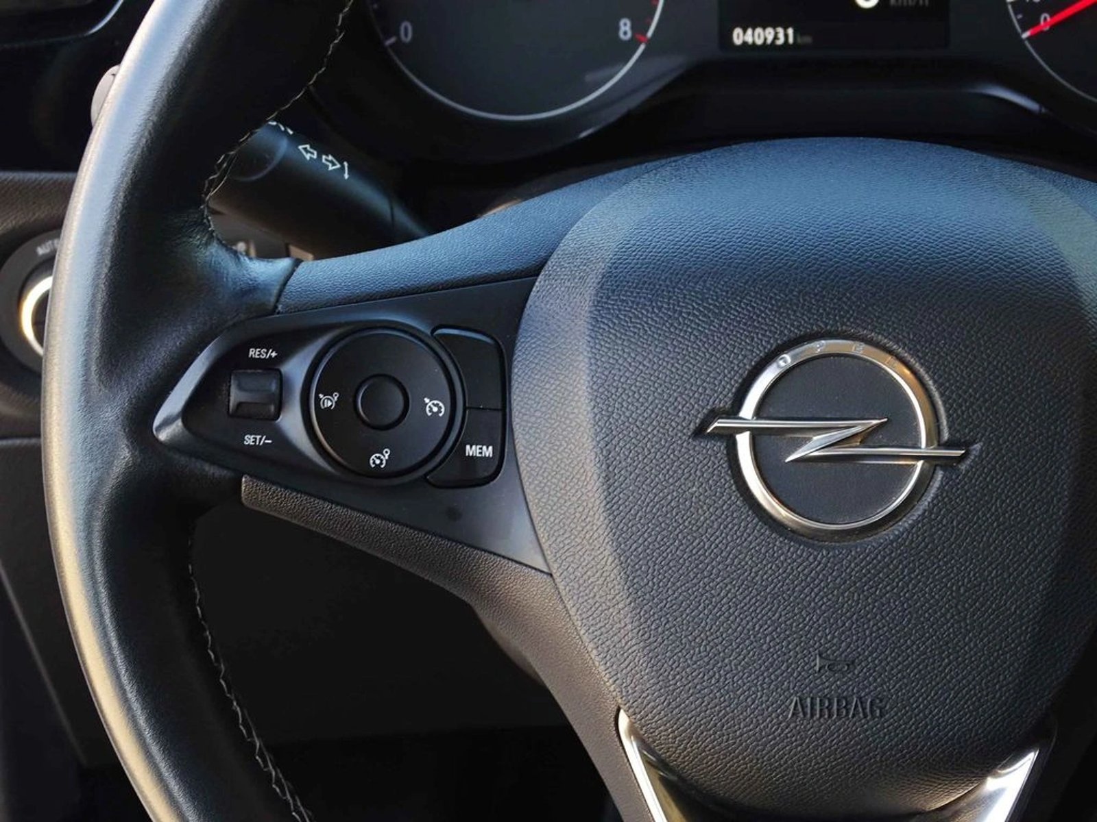 OPEL CORSA 2021 - Imagen 18 de 20