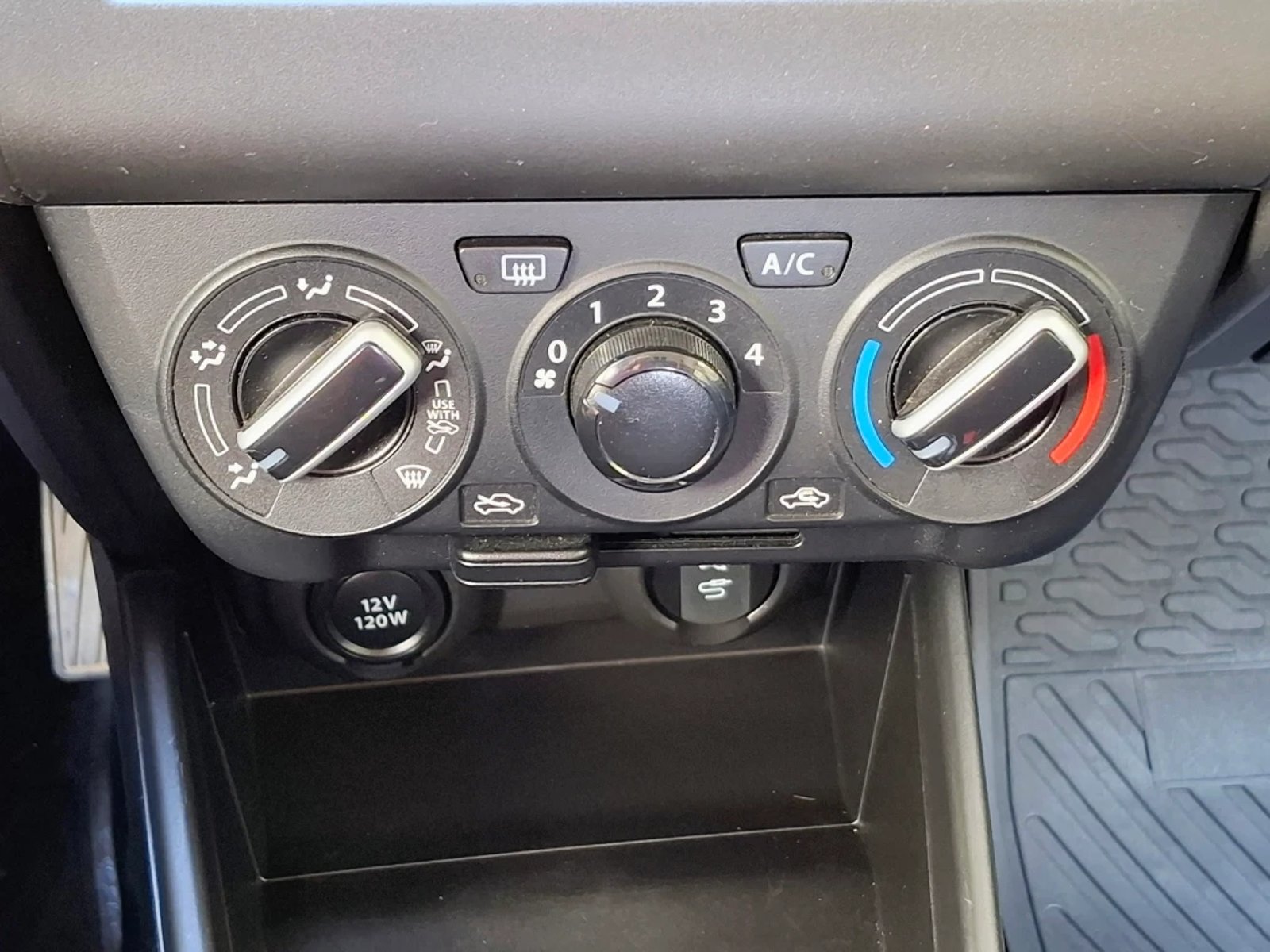 Suzuki Swift 2022 - Imagen 19 de 20