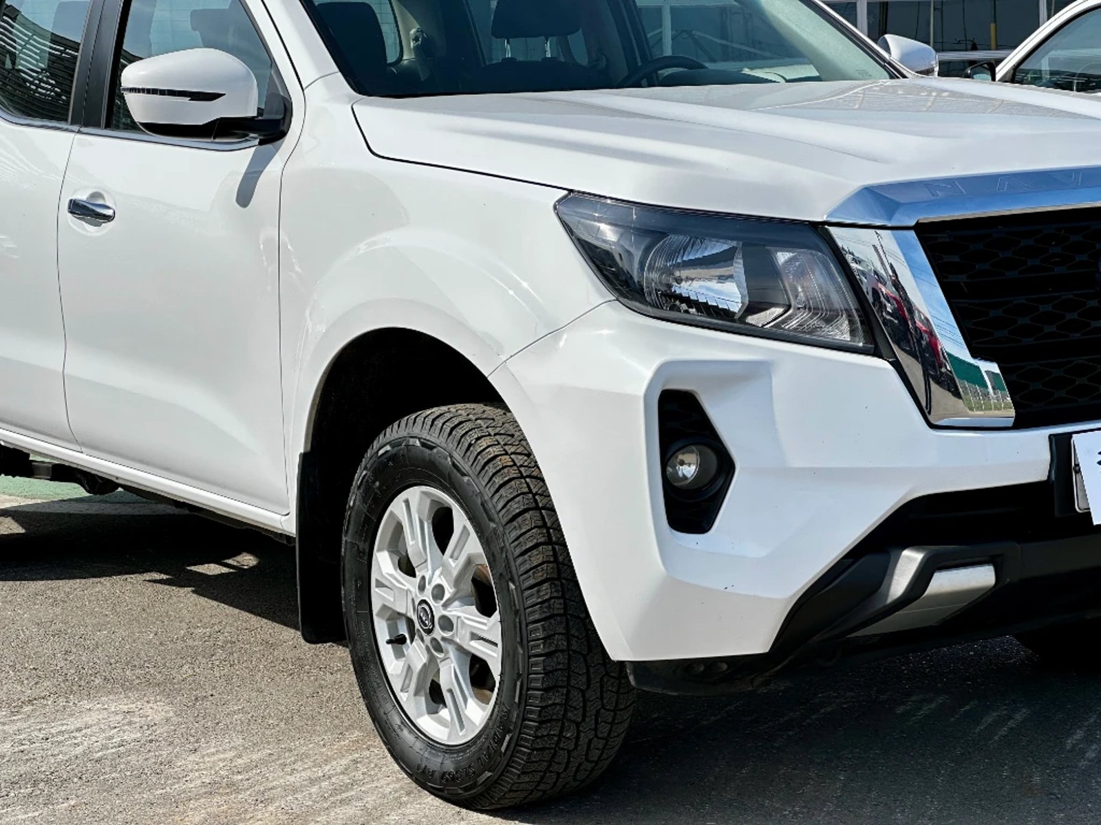 Nissan Navara 2023 - Foto 4 de 20