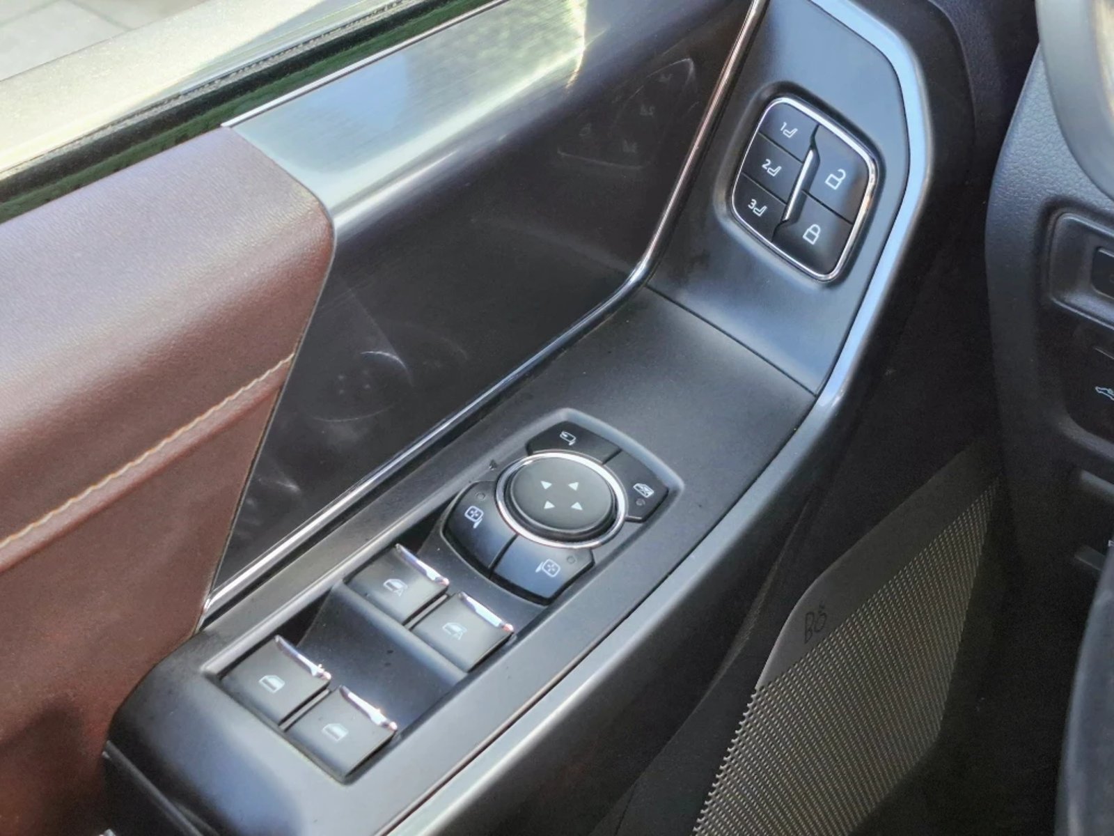 Ford F-150 2023 - Imagen 11 de 20