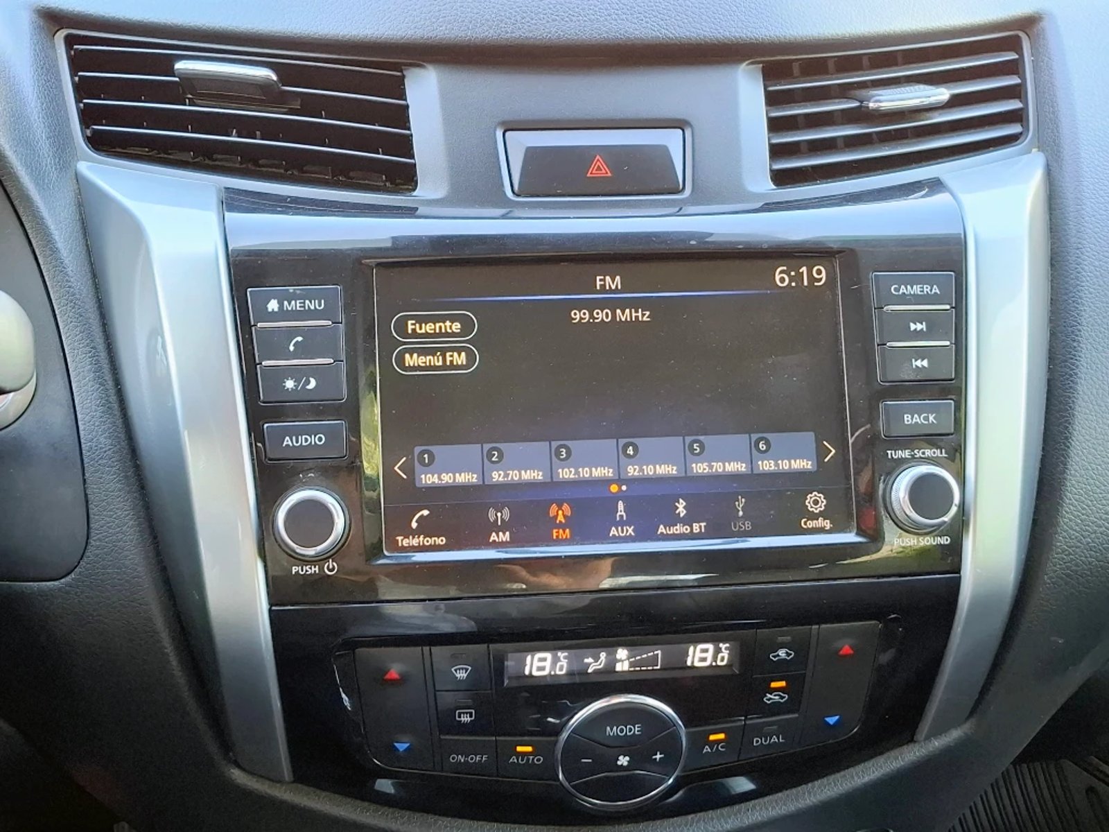 NISSAN NAVARA 2023 - Imagen 17 de 20