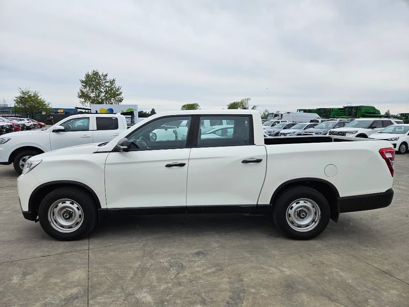 SsangYong Grand musso 2023 - Imagen 8 de 20