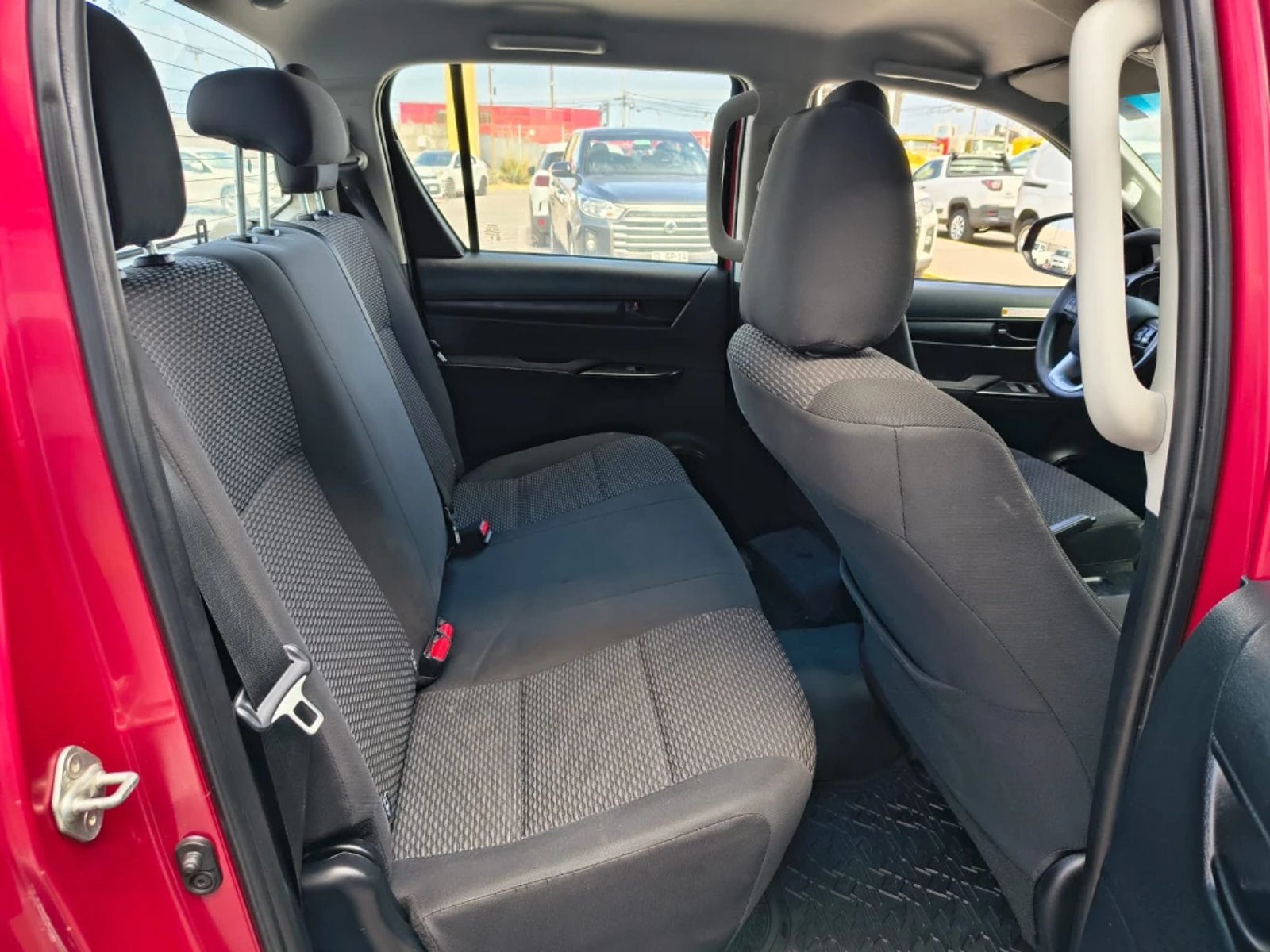 Toyota Hilux 2024 - Imagen 18 de 20
