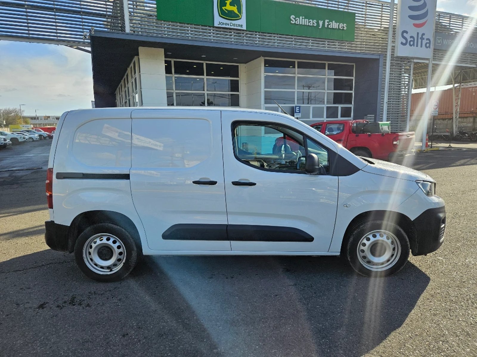 PEUGEOT PARTNER 2024 - Imagen 4 de 20