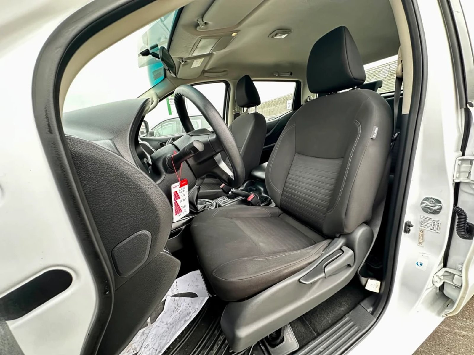NISSAN NAVARA 2023 - Imagen 9 de 20