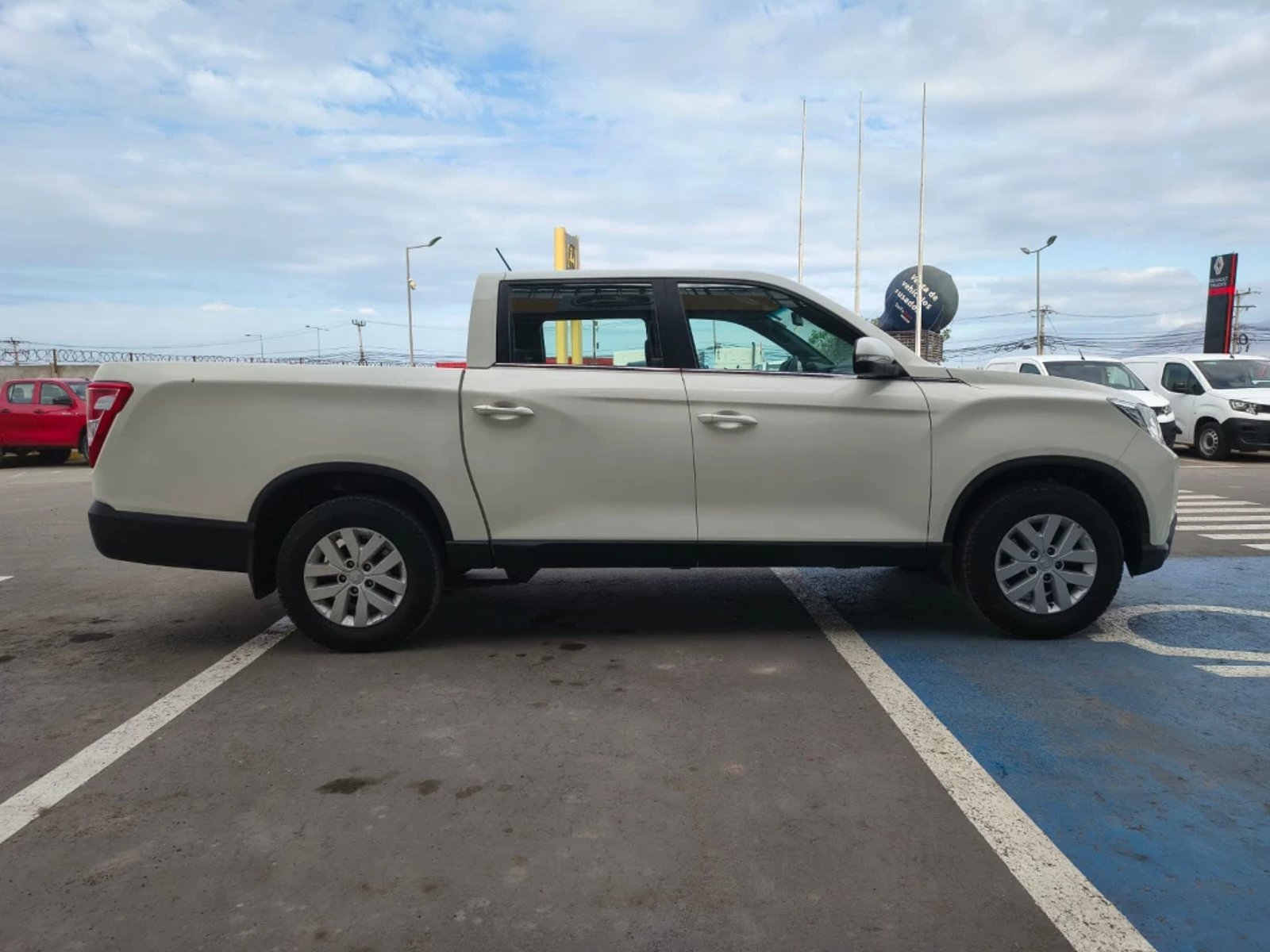 SsangYong Grand musso 2023 - Imagen 4 de 20