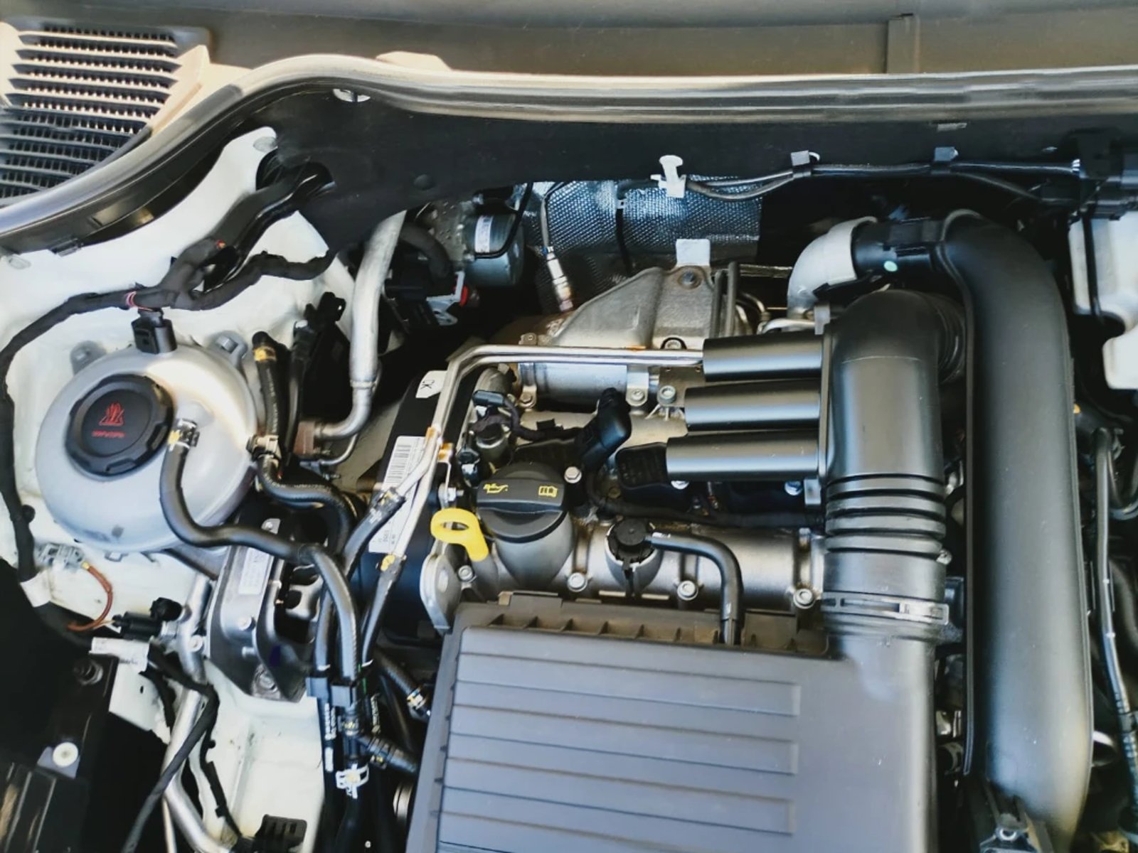 VOLKSWAGEN TAOS 2022 - Imagen 10 de 20