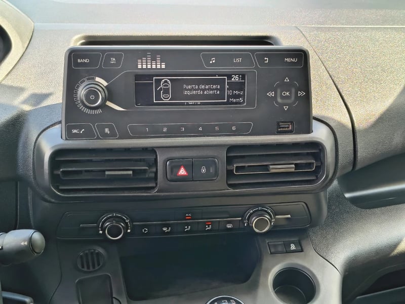 Peugeot Partner 2021 - Imagen 14 de 20