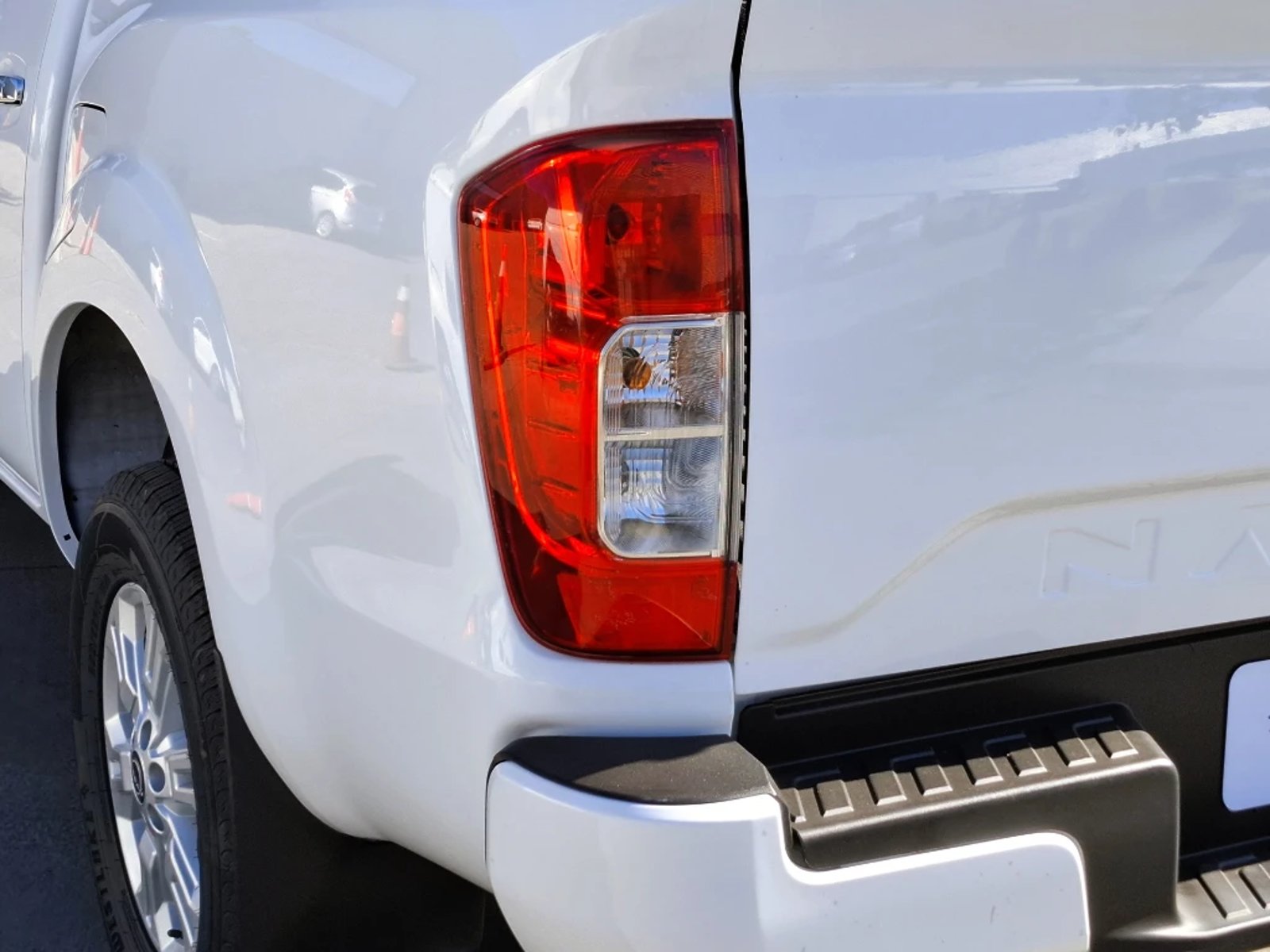 NISSAN NAVARA 2023 - Imagen 9 de 20