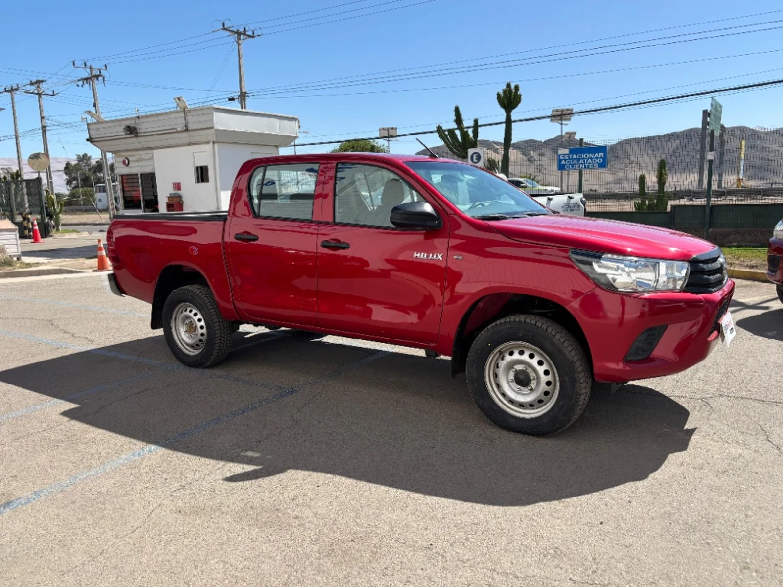 Toyota Hilux 2024 - Foto 4 de 20
