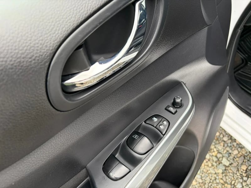 Nissan Navara 2023 - Imagen 14 de 20