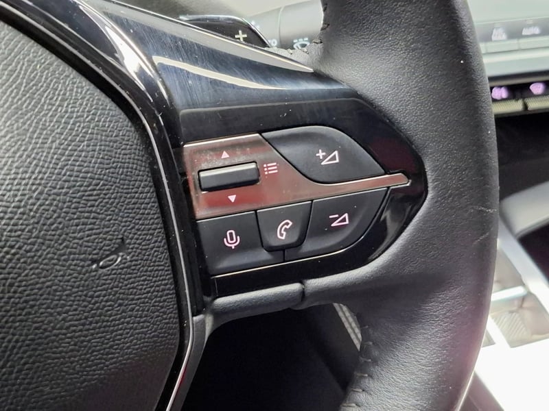 Peugeot 308 2023 - Imagen 18 de 20