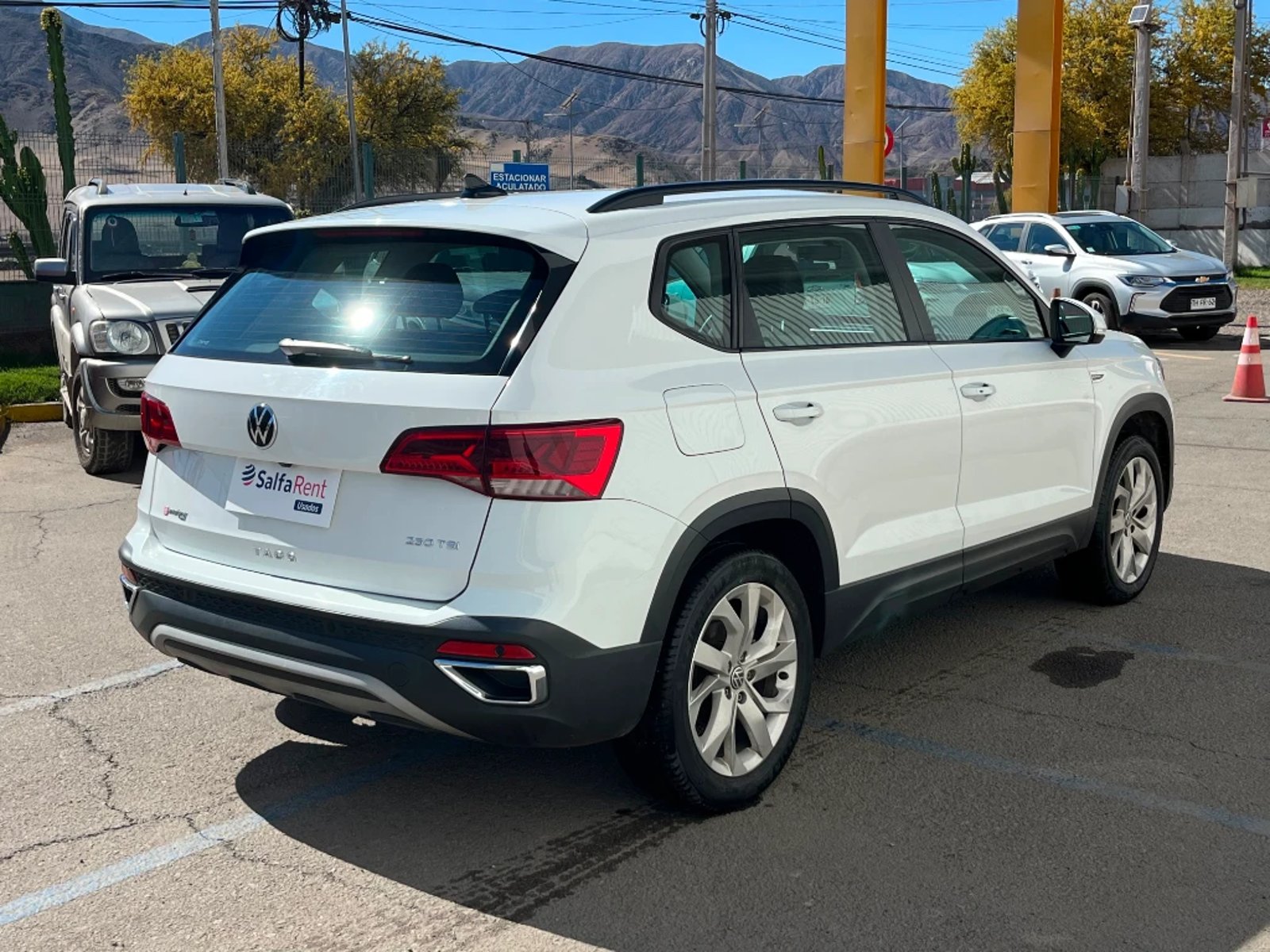 Volkswagen Taos 2023 - Foto 4 de 20