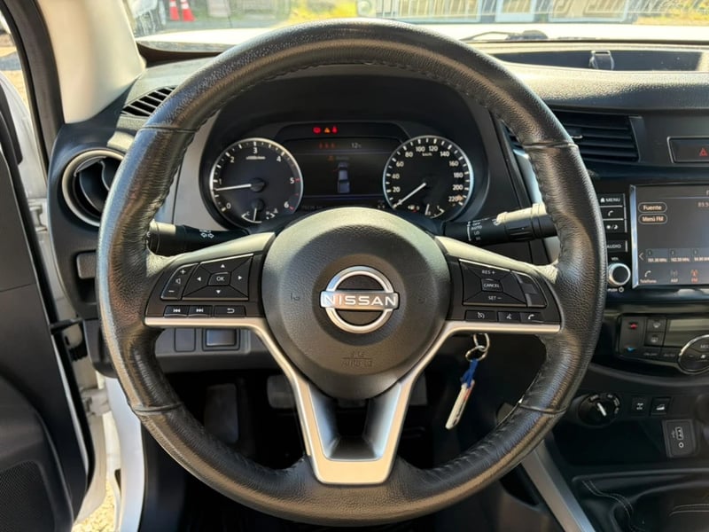 Nissan Navara 2023 - Imagen 17 de 20