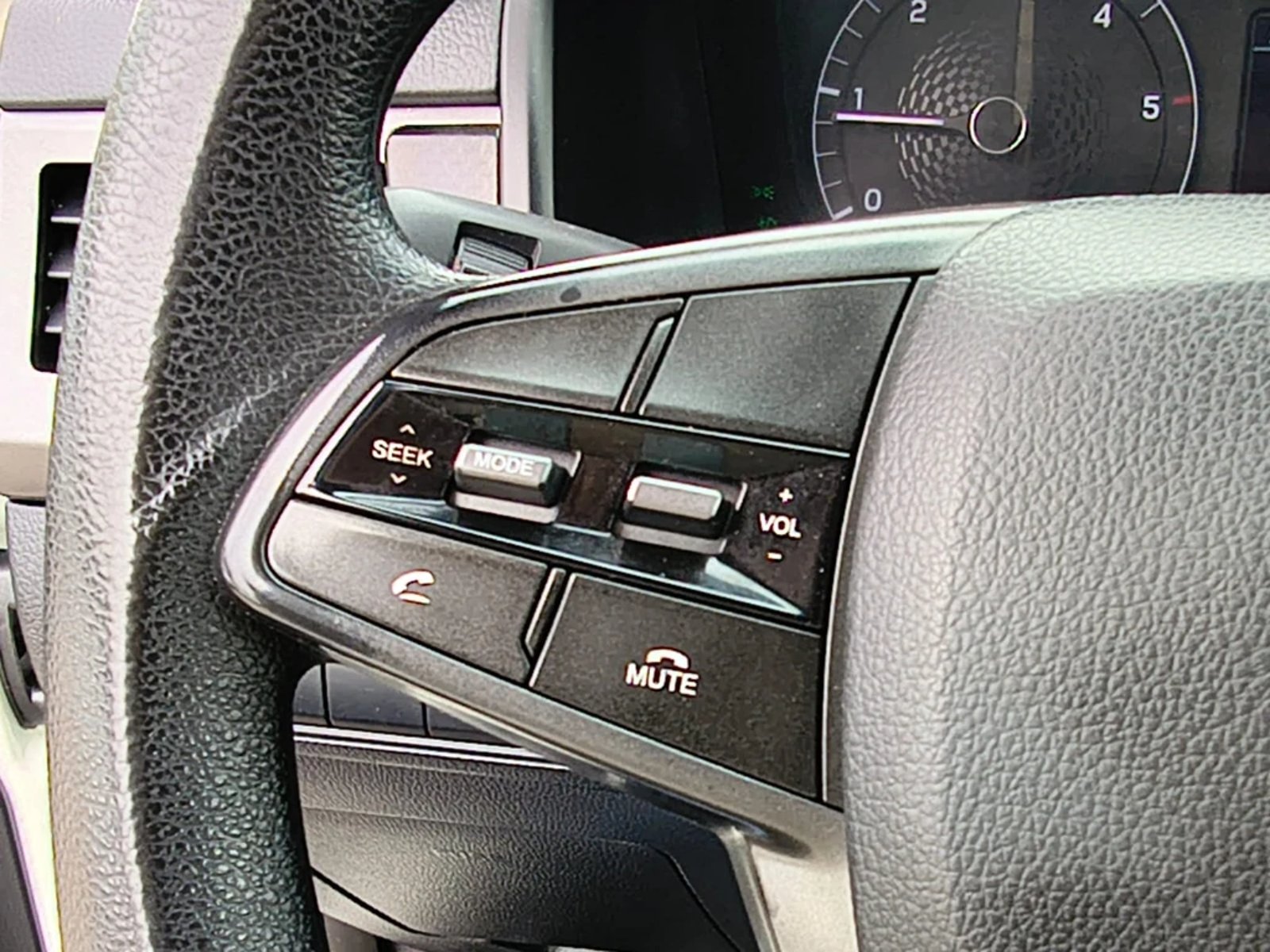 SsangYong Grand musso 2023 - Imagen 17 de 20