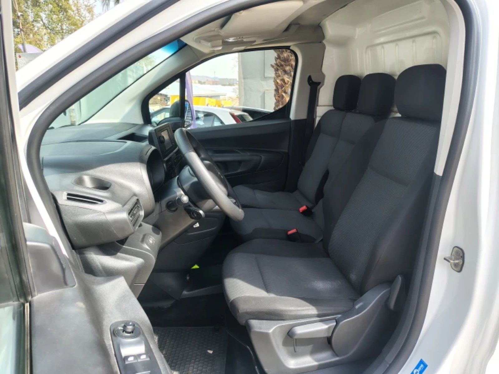 CITROEN BERLINGO 2022 - Imagen 10 de 20