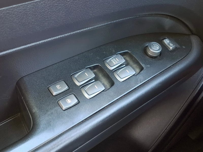 SsangYong Grand musso 2023 - Imagen 12 de 20