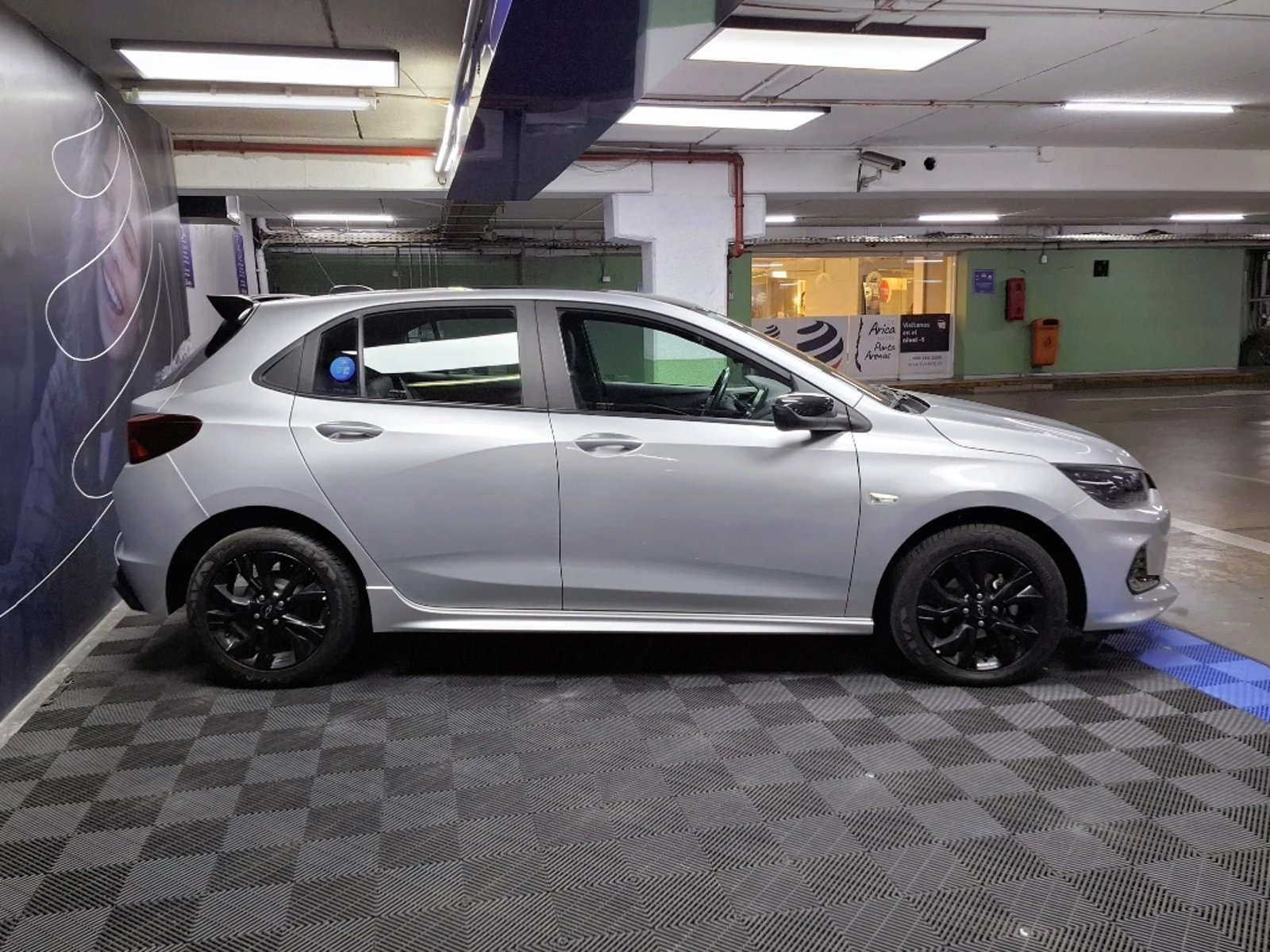 CHEVROLET ONIX 2023 - Imagen 4 de 20
