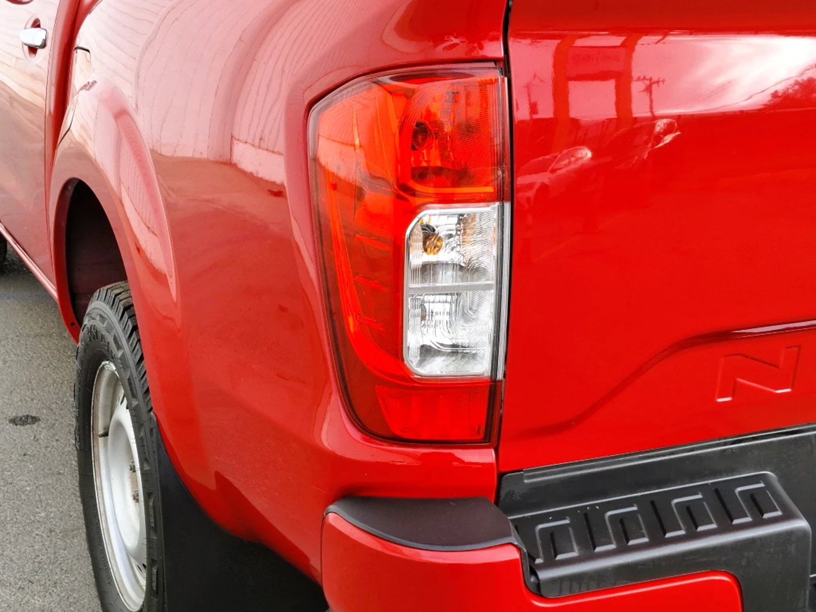 NISSAN NAVARA 2023 - Imagen 9 de 20