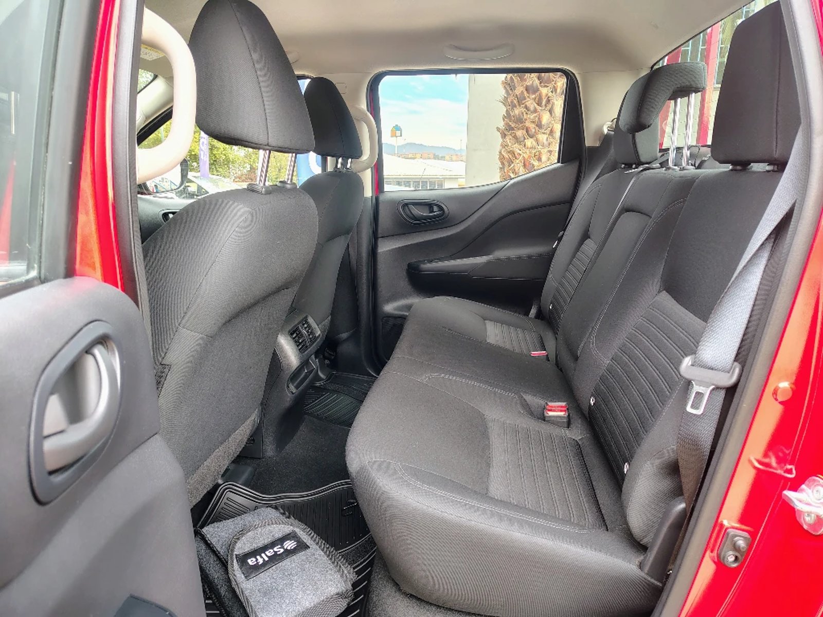 NISSAN NAVARA 2023 - Imagen 15 de 20