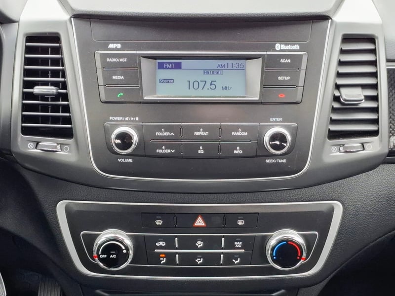 SsangYong Grand musso 2023 - Imagen 17 de 20