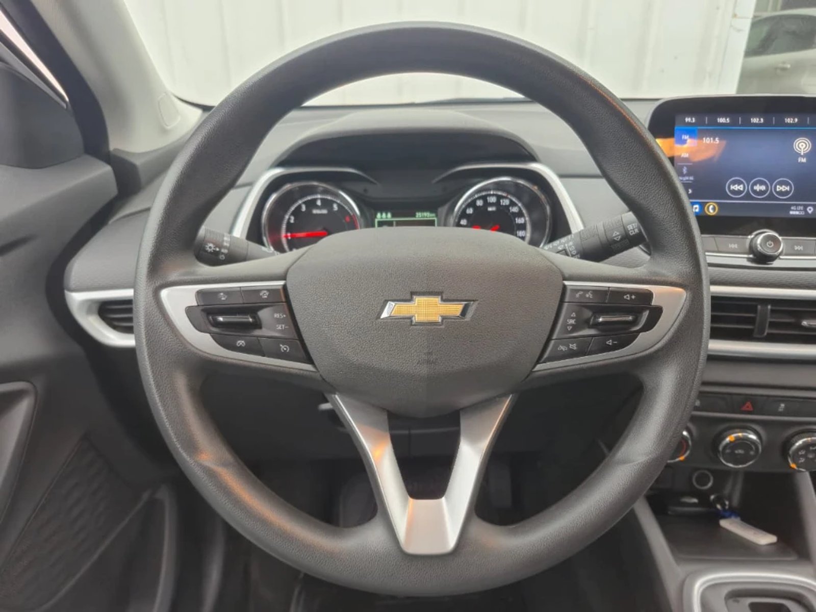 CHEVROLET TRACKER 2025 - Imagen 15 de 20
